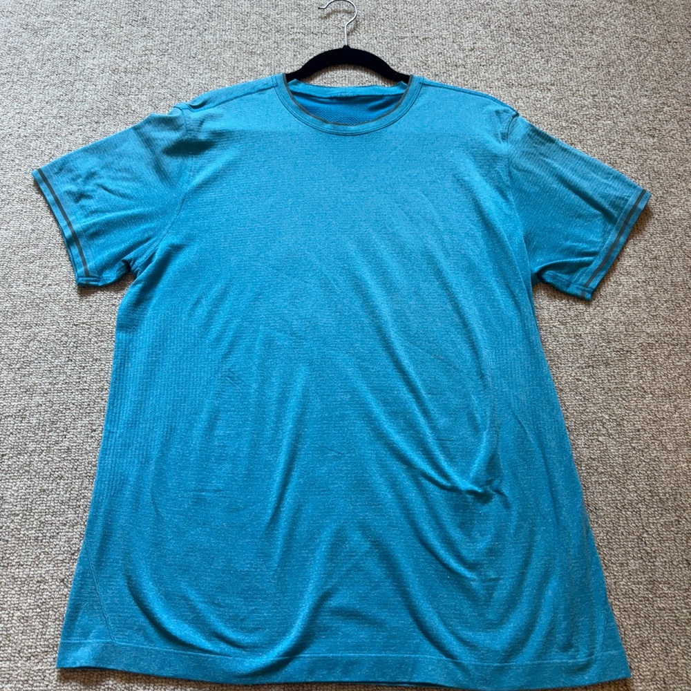 Lululemon Athletica Blue Short Sleeve Tee